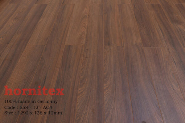 Sàn gỗ công nghiệp 12mm Hornitex 558-12