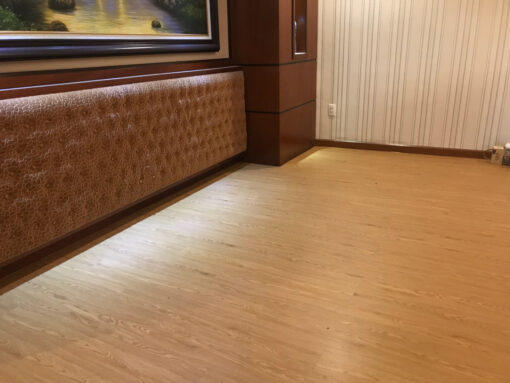 Sàn nhựa Deluxe Tile DW1008C