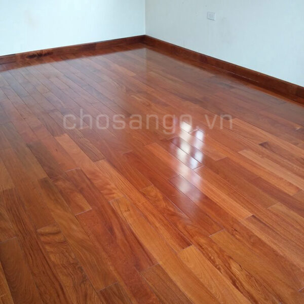 Sàn gỗ tự nhiên Căm Xe Lào 750mm