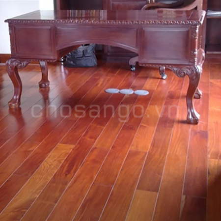 Sàn gỗ tự nhiên Căm Xe Lào 900mm